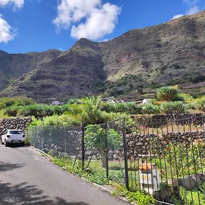 https://casa-donela.in-canary-islands.com