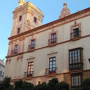 https://apartamento-cuatro-torres.hotelsincadiz.net